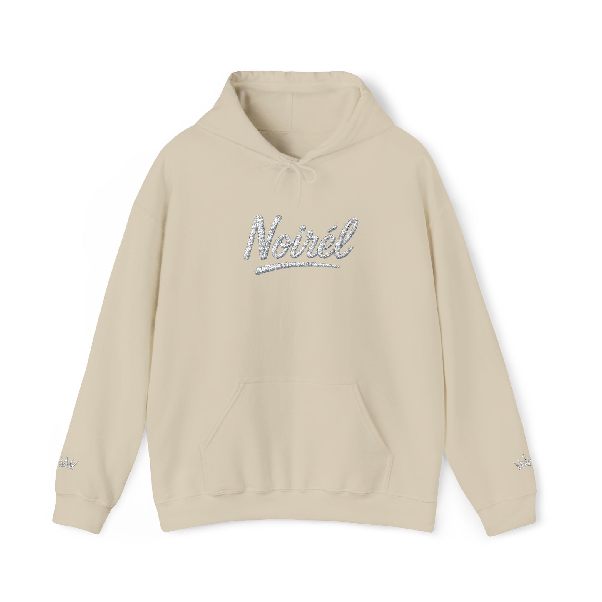 NOIRÉL Script Hoodie – Weiß gesticktes Logo