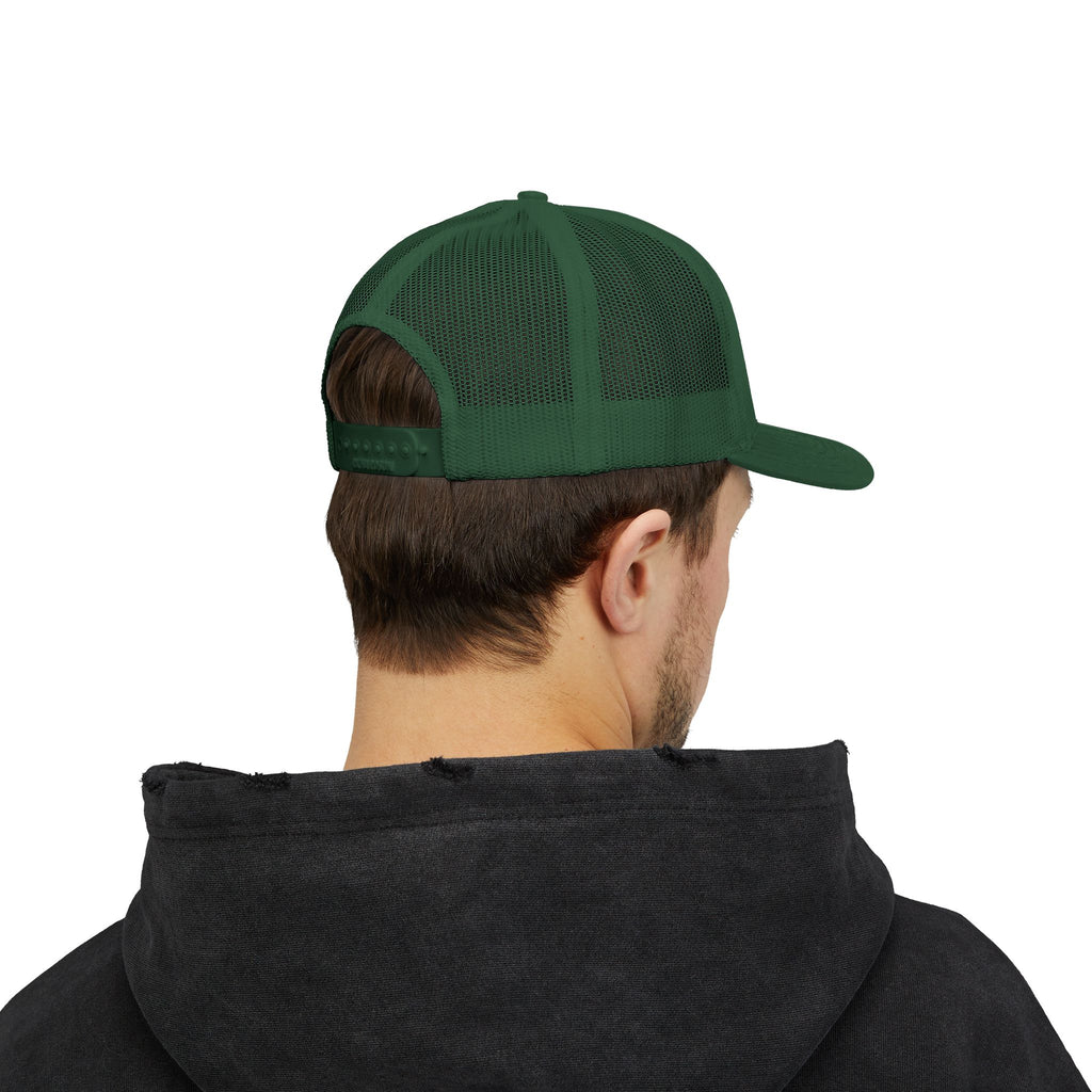 NOIRÉL Trucker Cap – Red Script