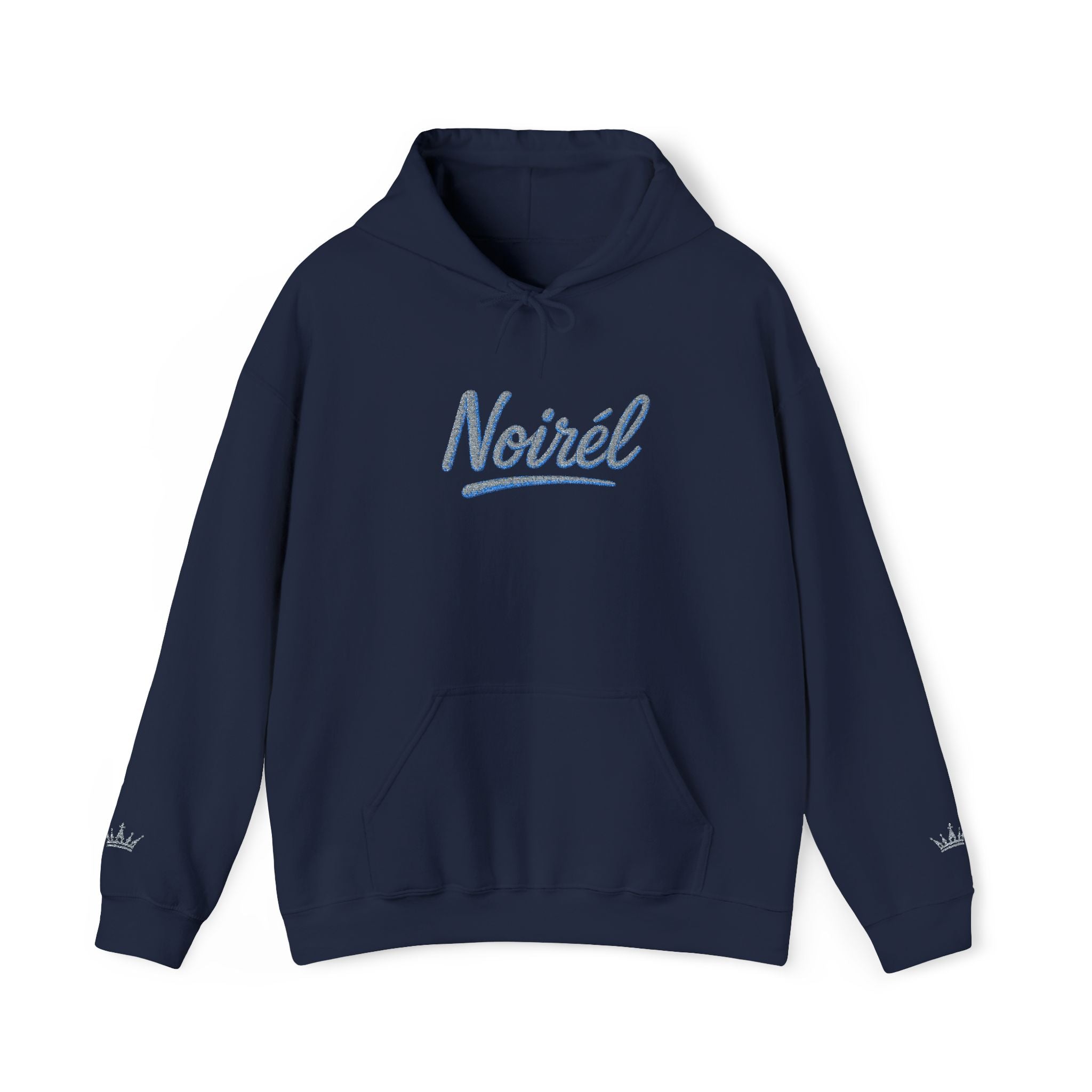 NOIRÉL Script Hoodie – Hellblau gesticktes Logo