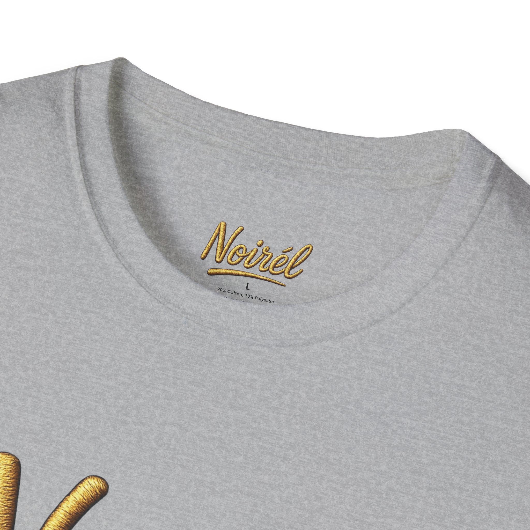 NOIRÉL T-Shirt – Gold Script Print