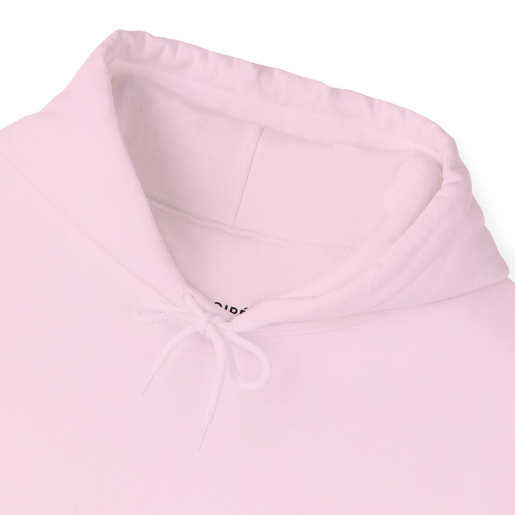 NOIRÉL Script Hoodie – Schwarz gesticktes Logo