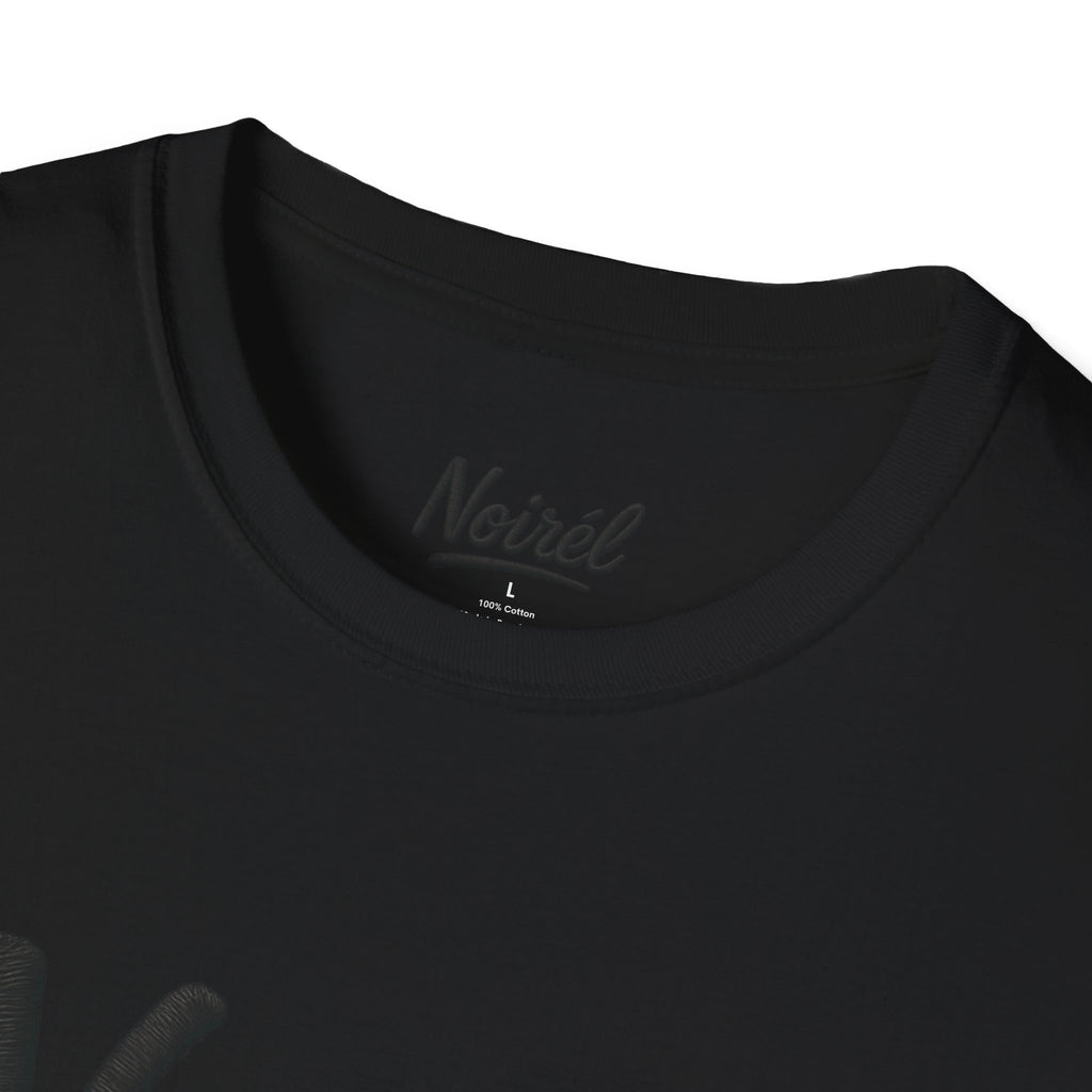 NOIRÉL T-Shirt – Black Script Print