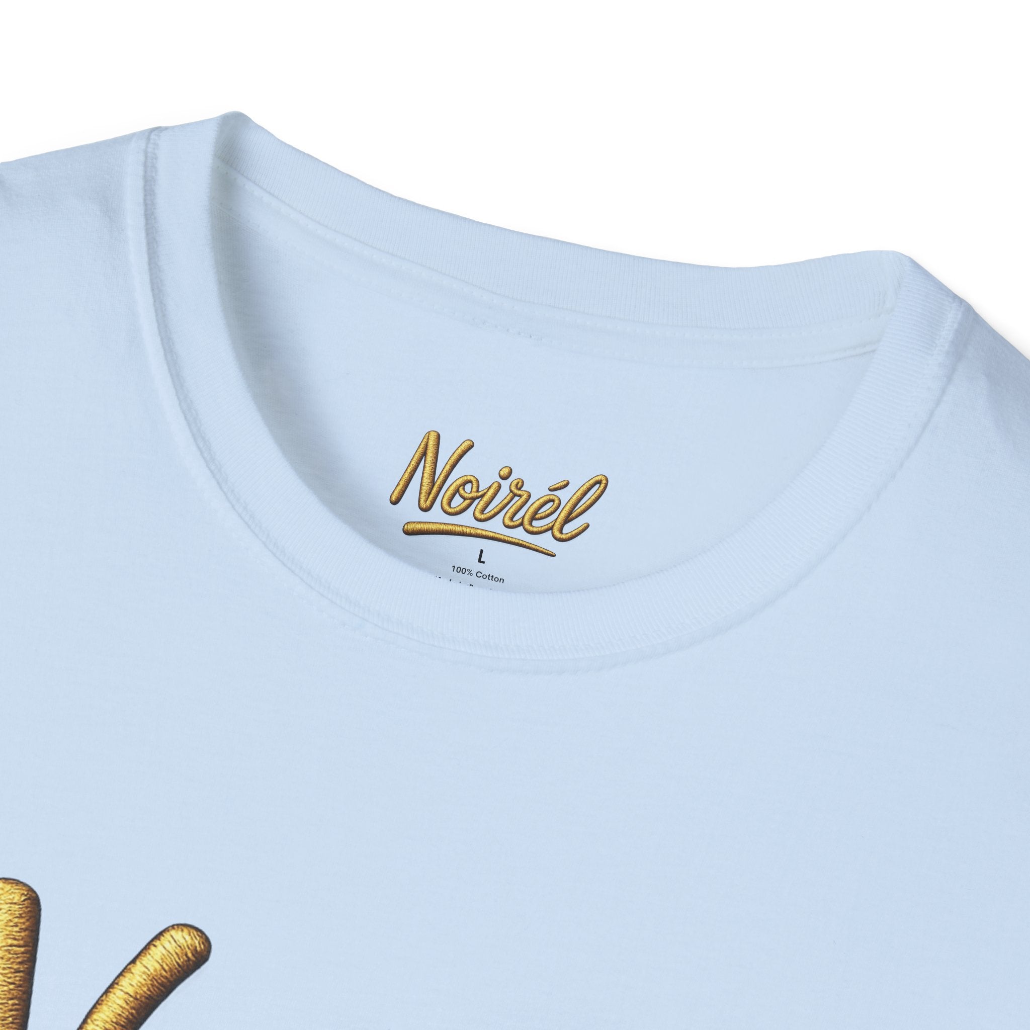 NOIRÉL T-Shirt – Gold Script Print